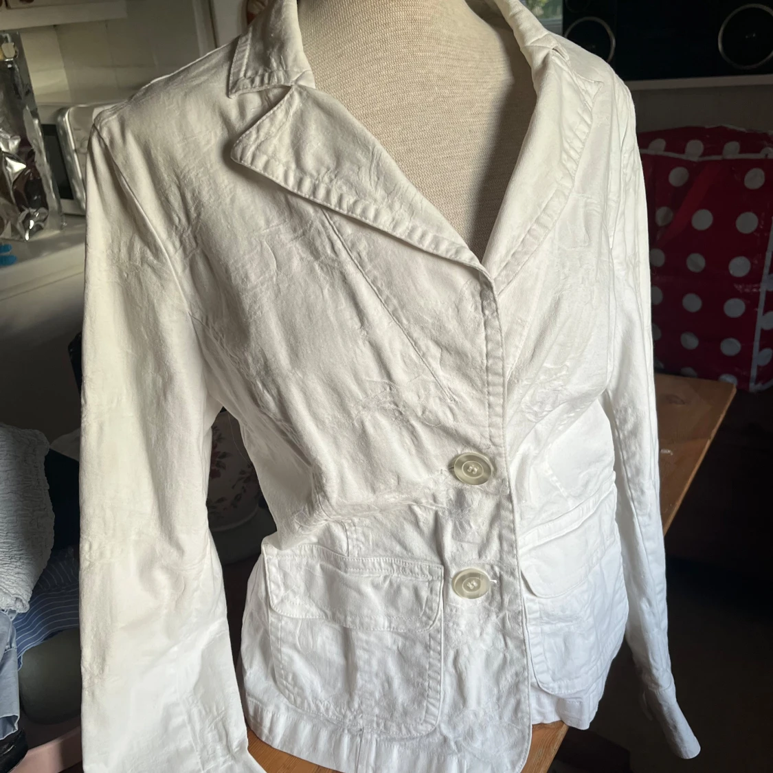 Vit jacka i bomull