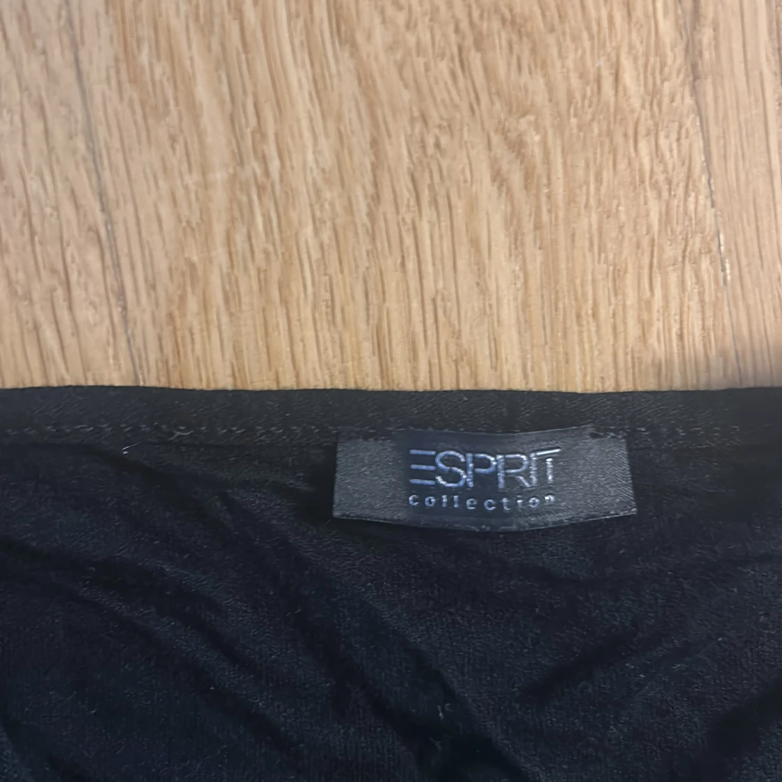 Svart topp från Esprit Collection - 2