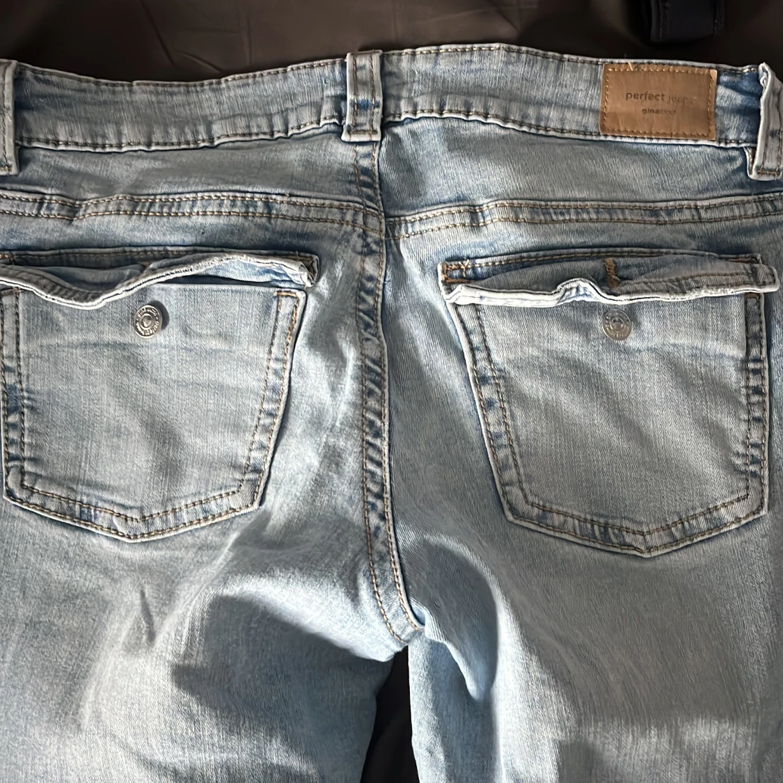 Ljusblå jeans från Perfect Jeans (Gina tricot)  - 2