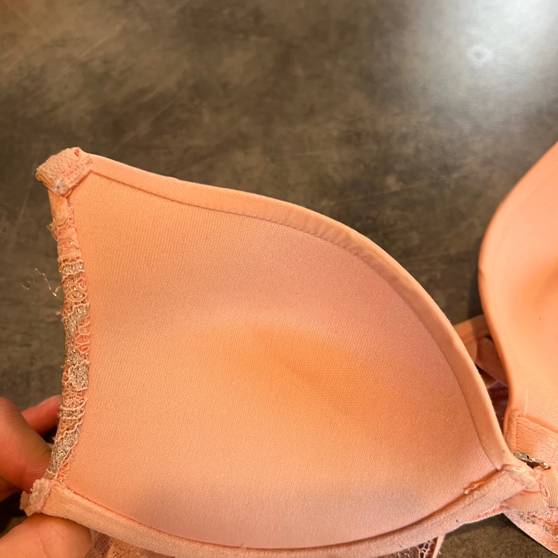 Rosa spetsig bh från Hunkemöller - 4