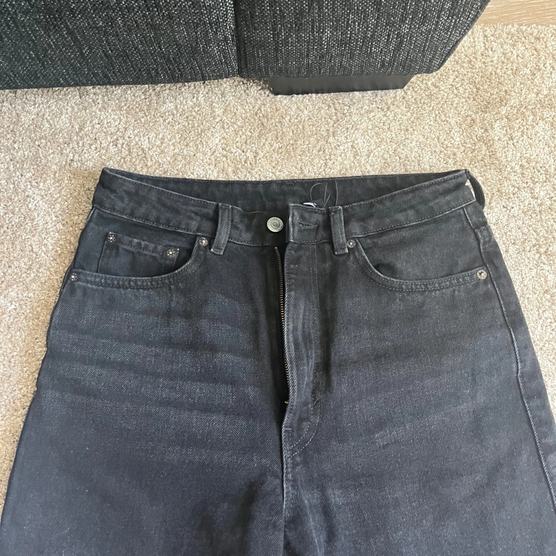 Svarta Weekday Rowe jeans 29/32 - 2