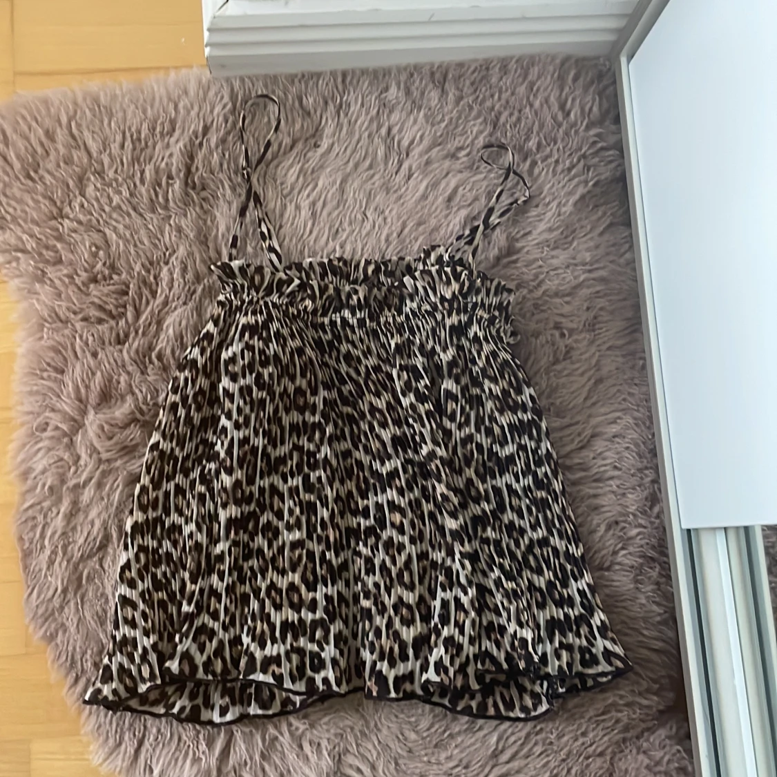 Leopardmönstrad croppad linnetopp - 3