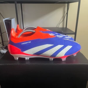 Fotbollsskor  - Adidas elite, använda två veckor