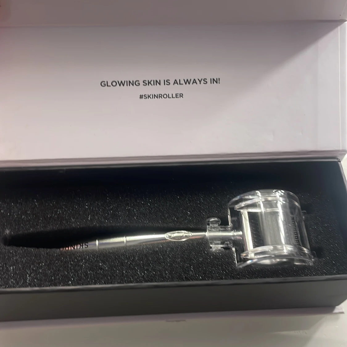 Skinroller Microneedling Therapy - 1