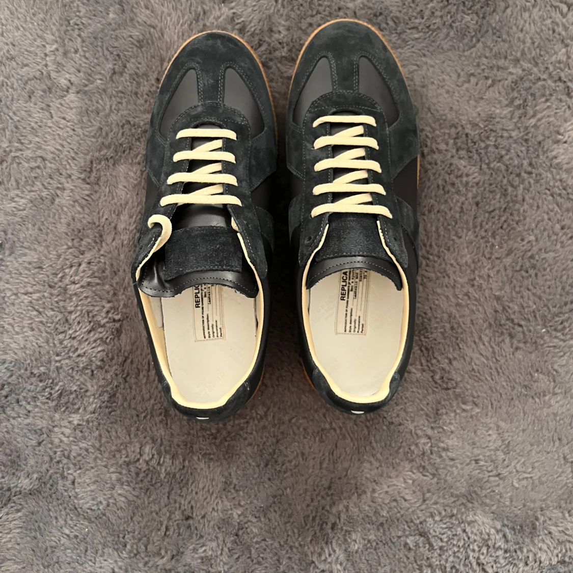 Svarta sneakers från Maison Margiela - 2