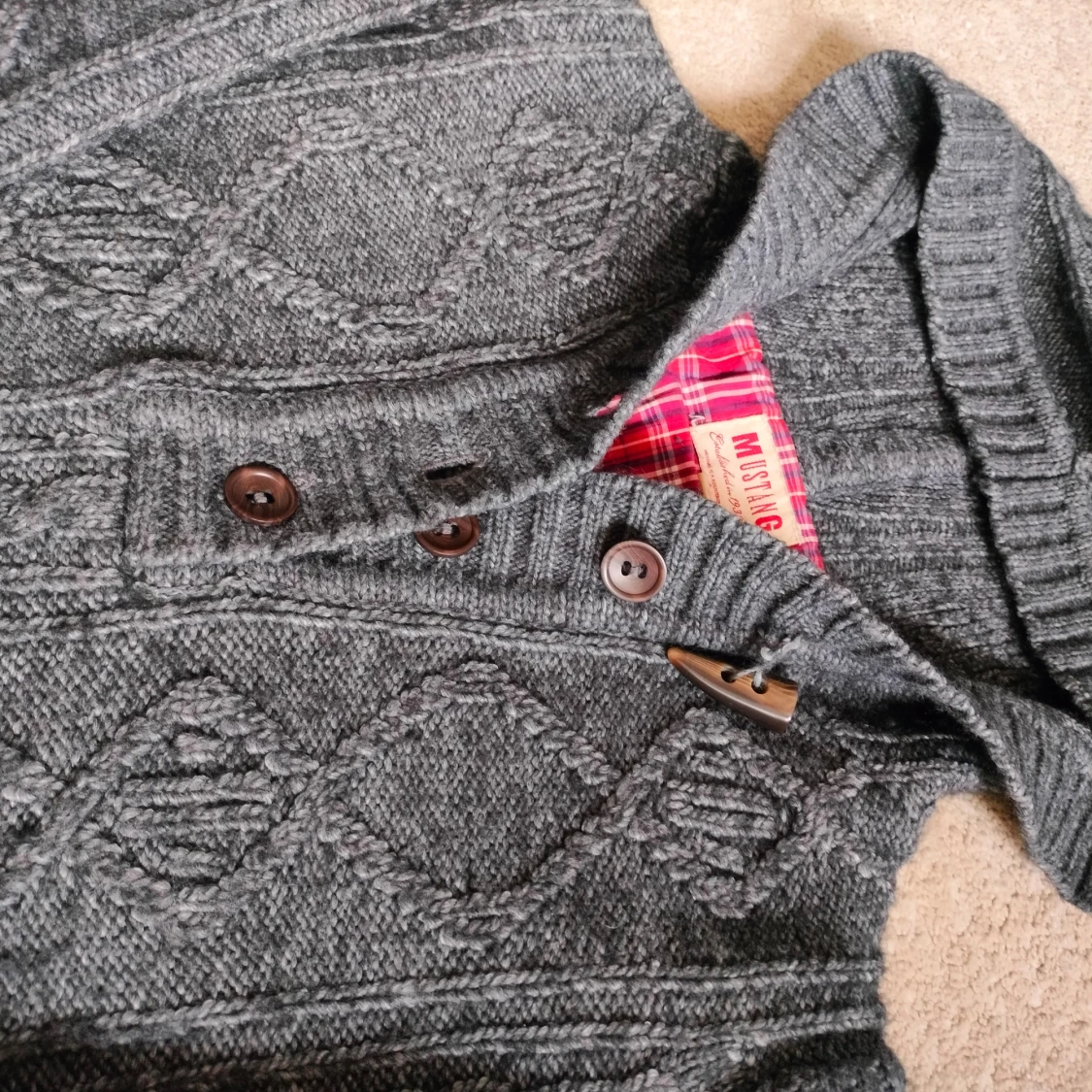 Unik Kabel stickad hoodie  - 2