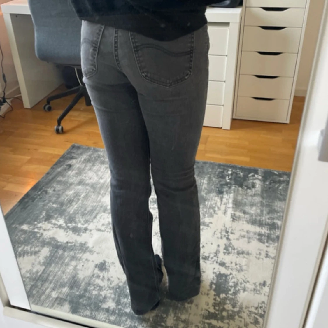 Grå bootcut jeans från Lee - 1