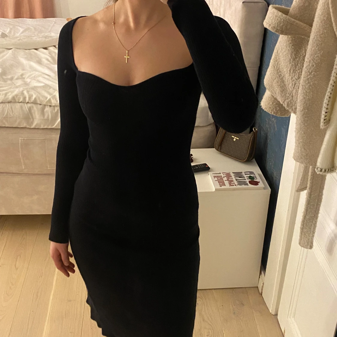 Svart klänning från BikBok 