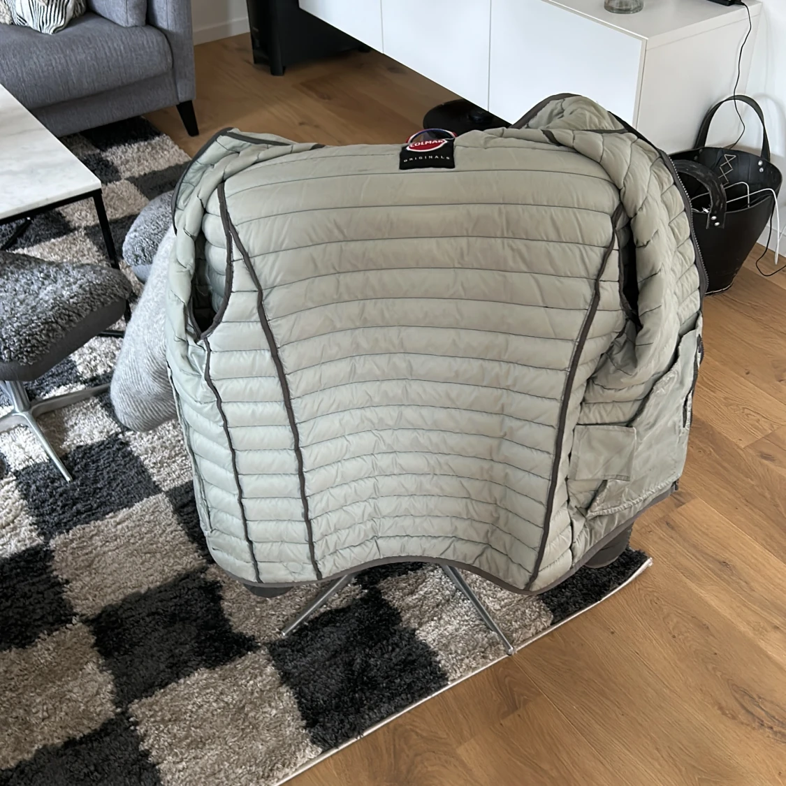 Grå quiltad jacka från colmar - 3