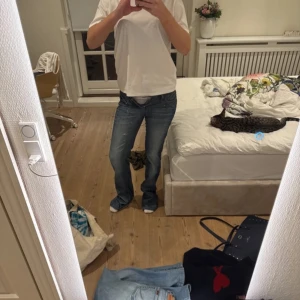 Only jeans - Jeans från only, låg midja och är jätte snygga