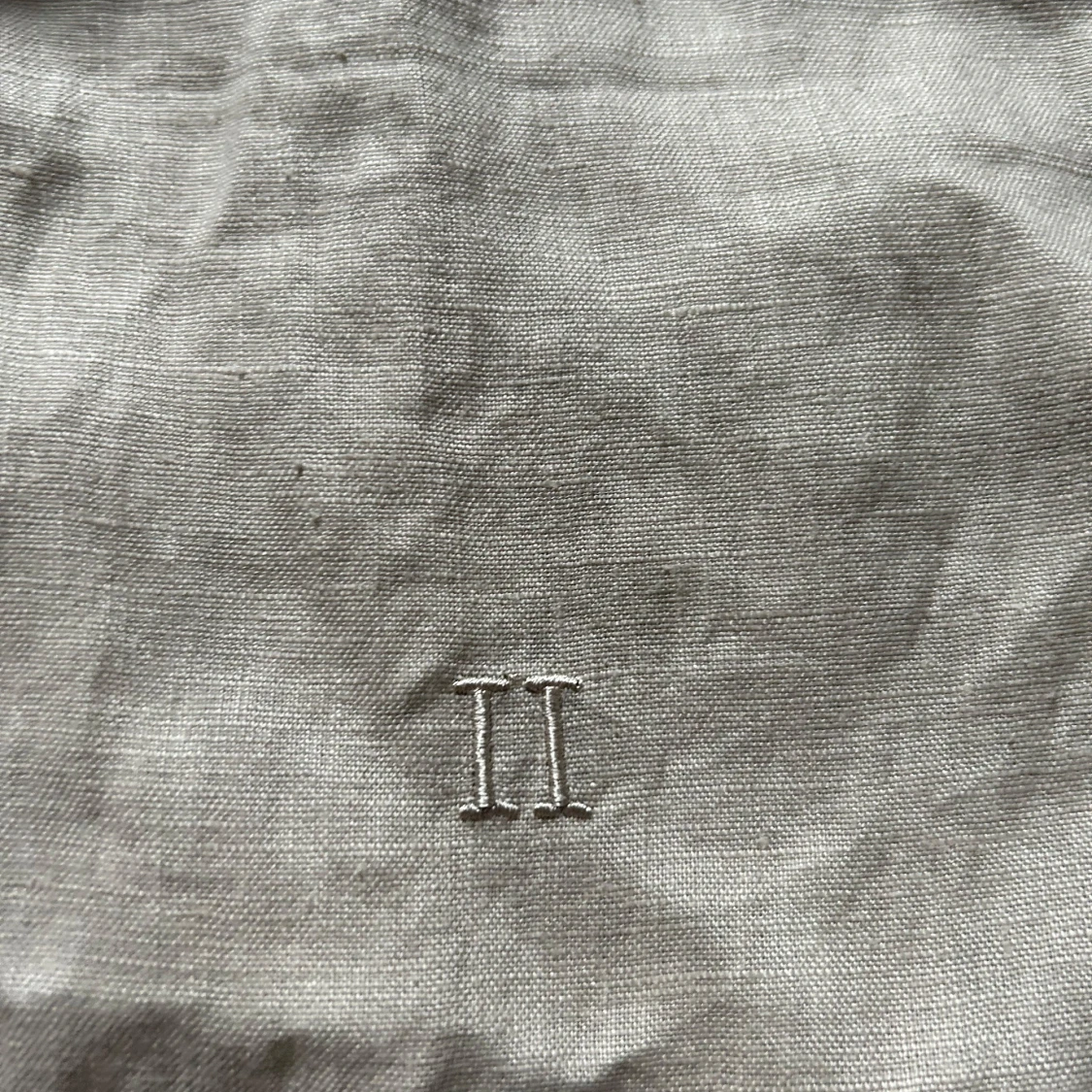 Beige linneskjorta från Les Deux str S - 1