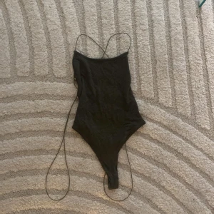 Khaki bodysuit - Aldrig använt