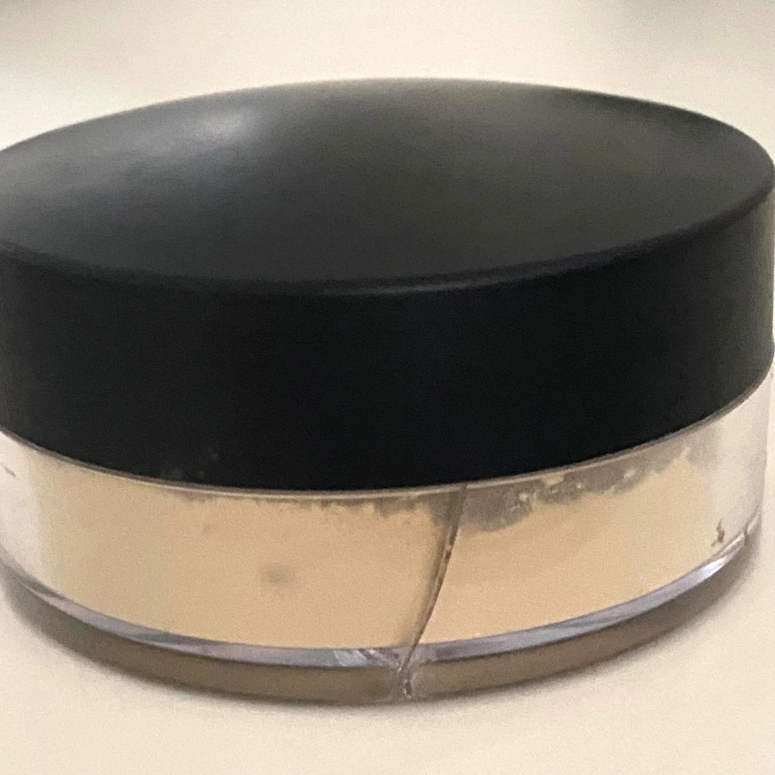 Anastasia Beverly Hills Setting Powder Banana - 2