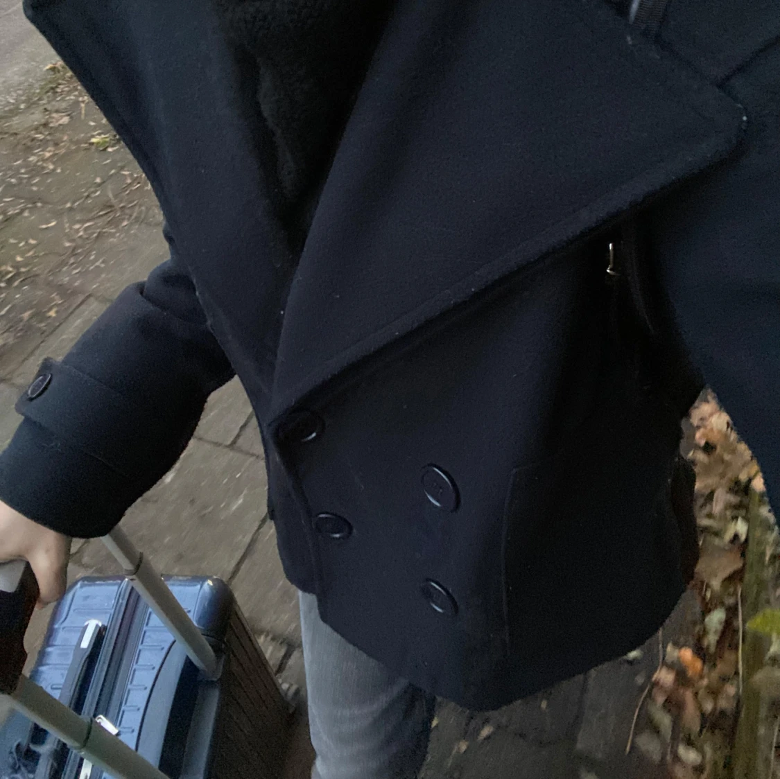 mörkblå kappa  - 1