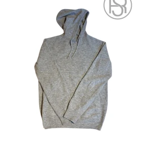 Merinoull Hoodie - Säljer denna hoodie från Ahlquist Clothing i 100% merinoull. Tröjan är i mycket bra skick och sitter riktigt bra med skönt material, hör av er vid eventuella frågor!😊