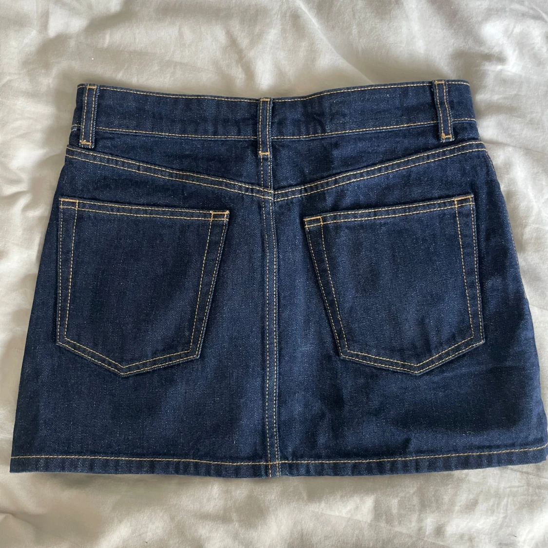 Mörkblå jeanskjol  - 1