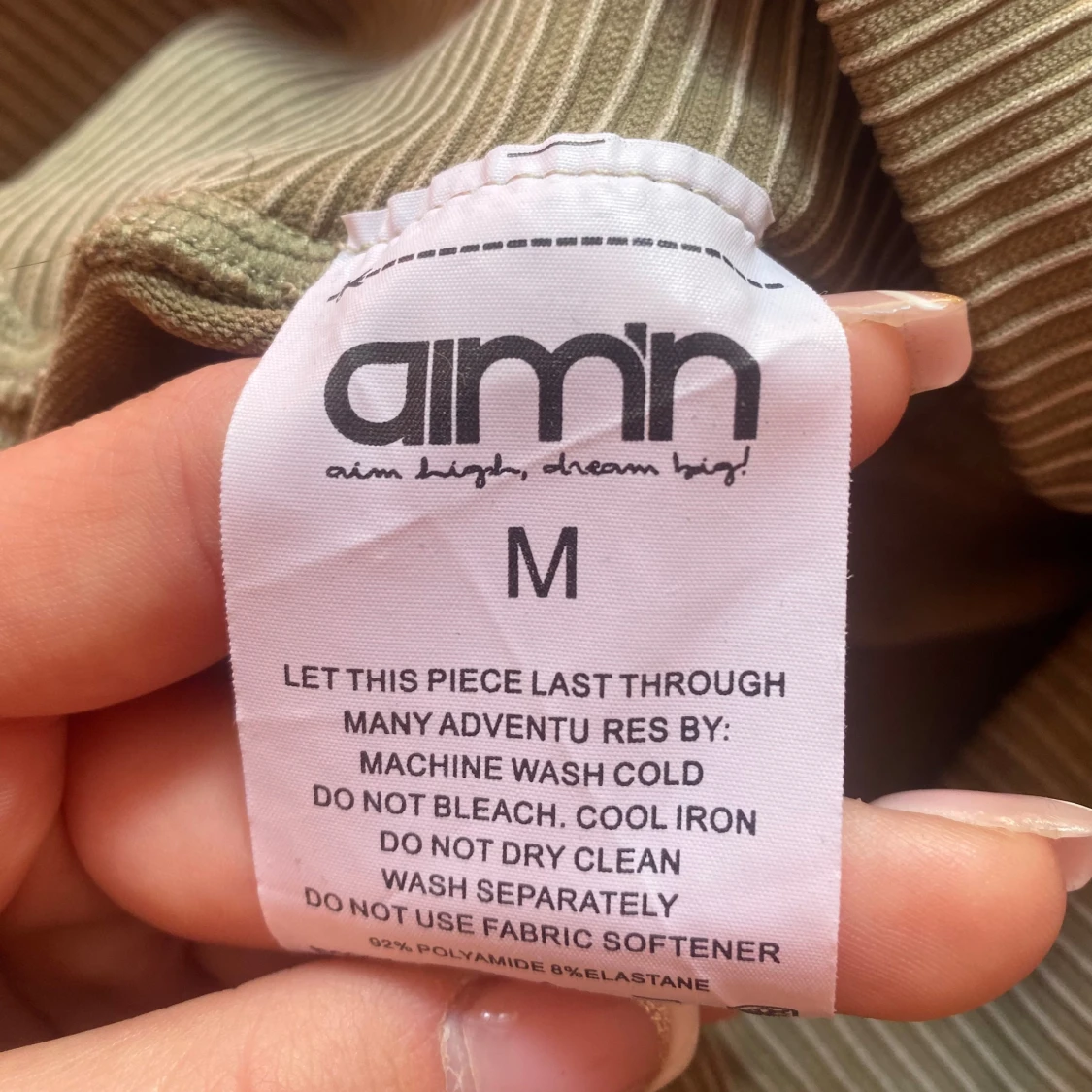 Grå/gröna träningstights från Aim'n - 3