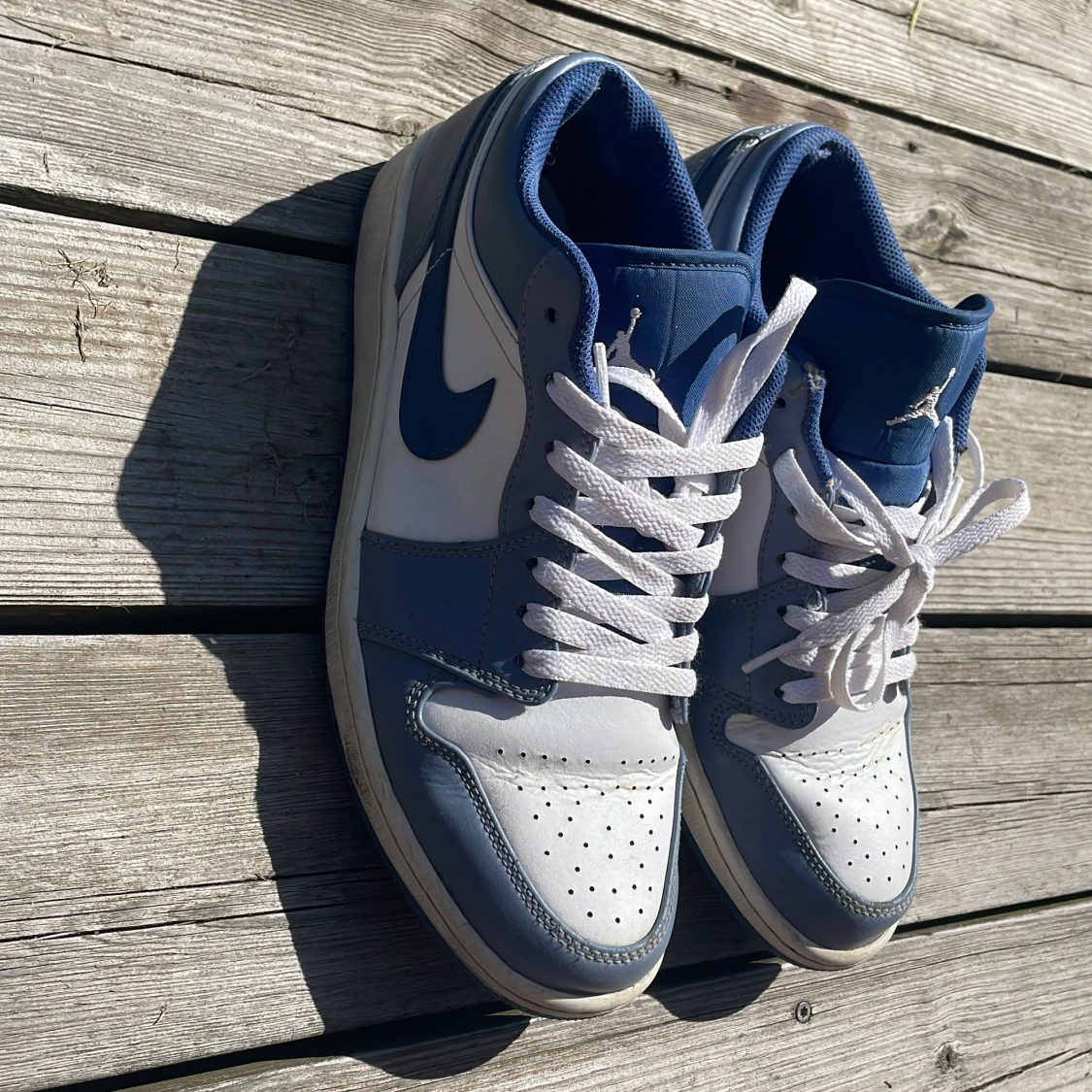 Air Jordan 1 Low Ashen Slate - 1