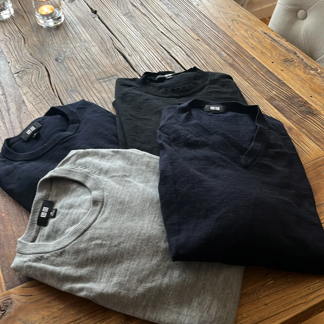 Fyra långärmade tröjor från Uniqlo - 1