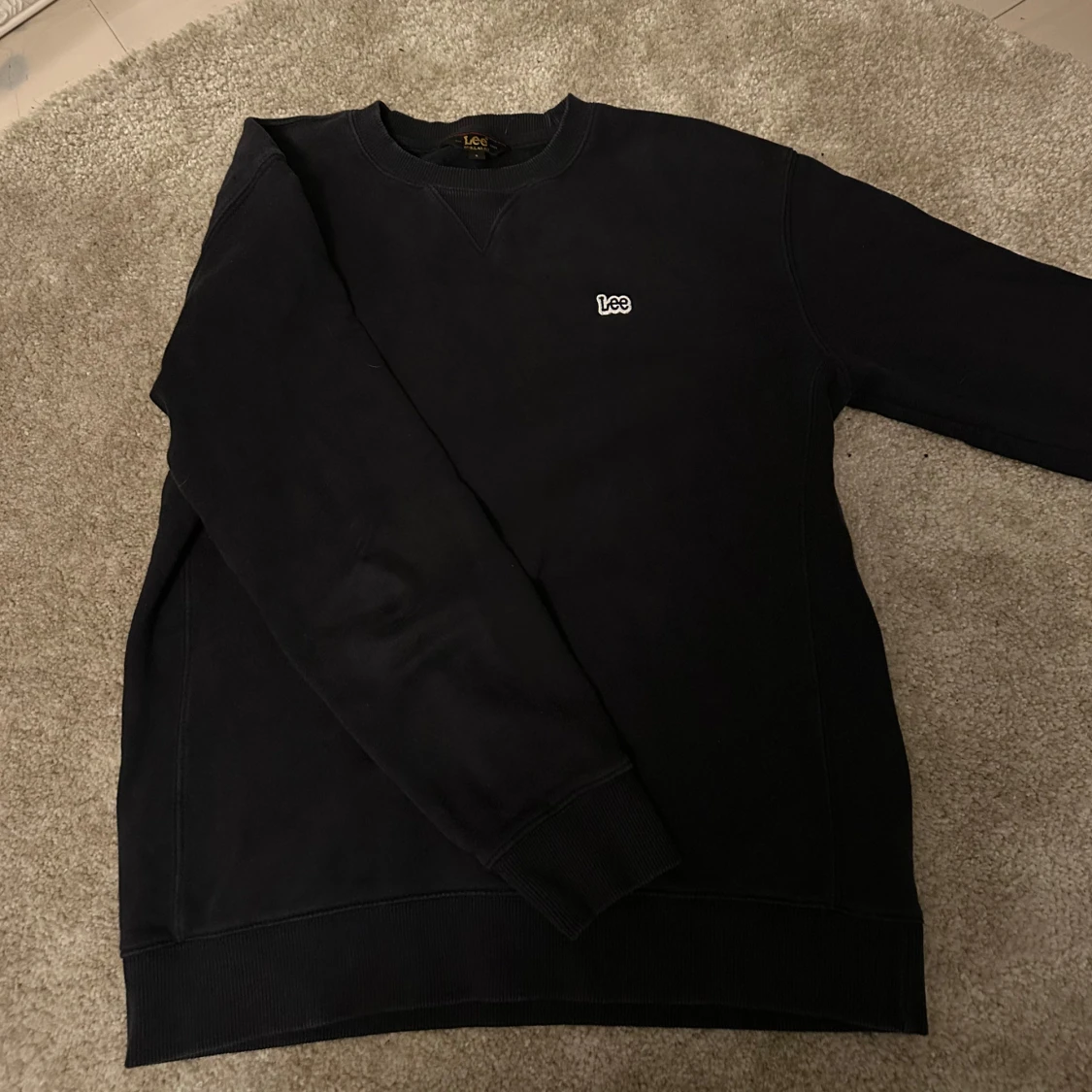 Svart sweatshirt från Lee