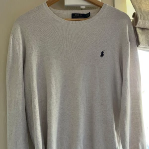 Polo tröja  - Riktigt bra skick 