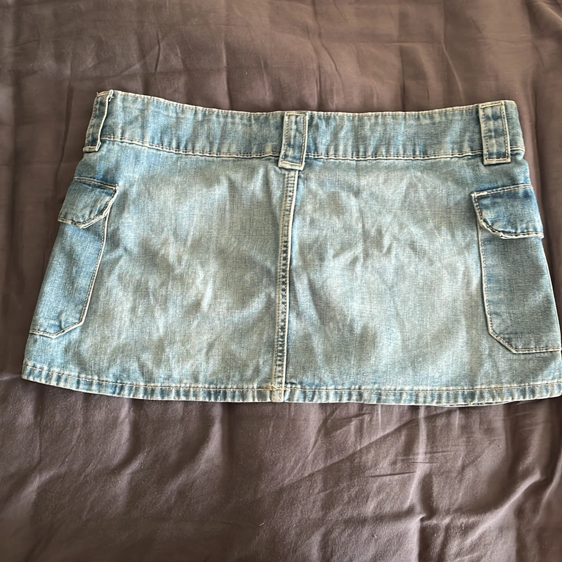 Ljusblå jeanskjol från H&M Divided - 1