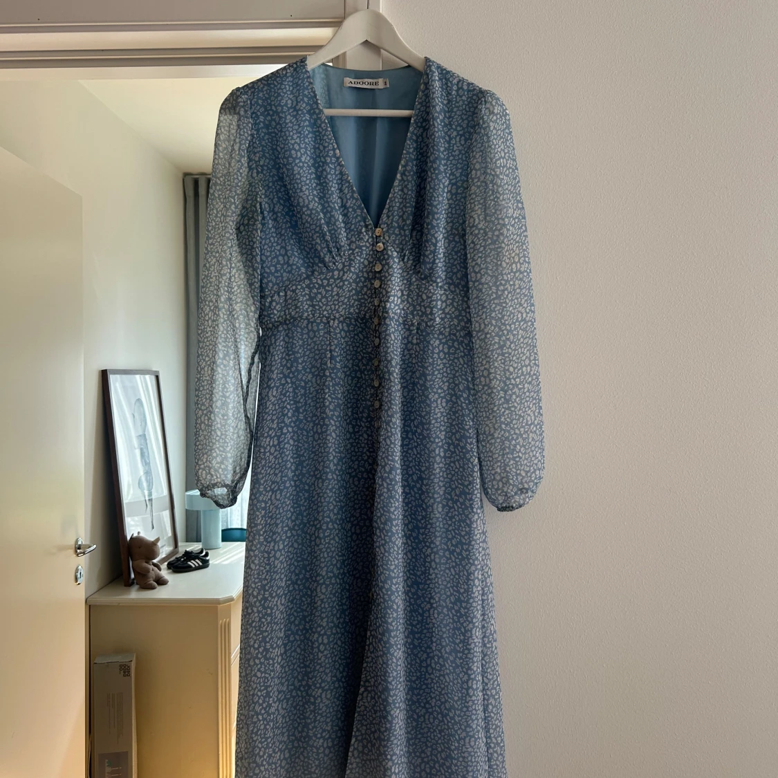 Blå leopardmönstrad långklänning Adoore - 1