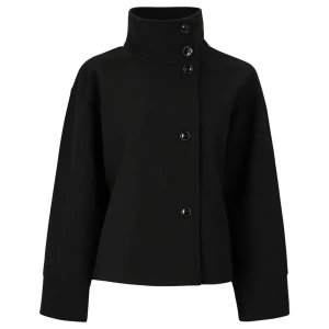 Gina kappa - Japp från Gina tricot, helt ny med prislapp kvar, aldrig använd