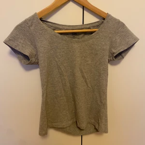 T shirt - Fint skick