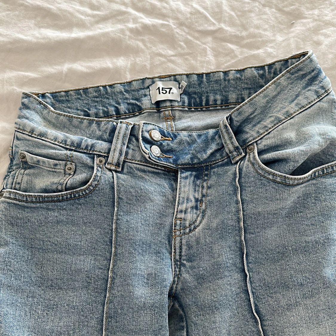 Ljusblå bootcut jeans  - 3