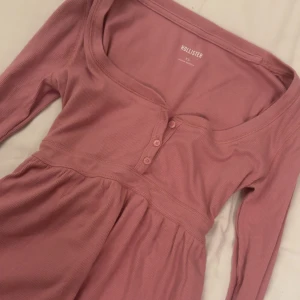 Rosa ribbad topp från Hollister - Endast provad 💕💕