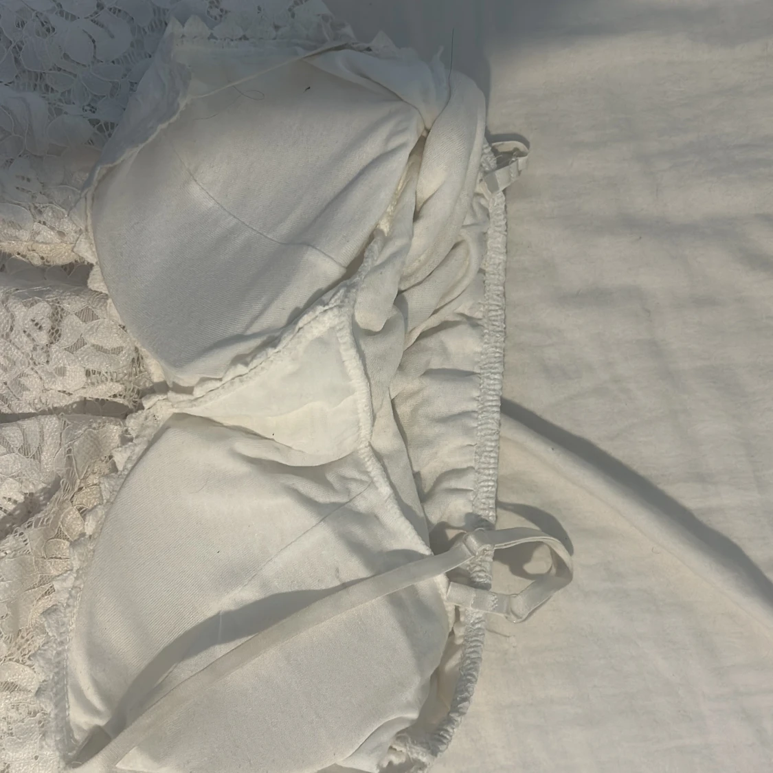 Vit spetsig blommig linnetopp - 4