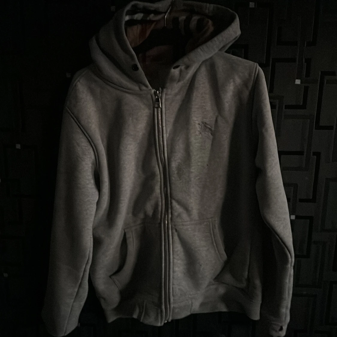 Grå Burberry hoodie med dragkedja - 2