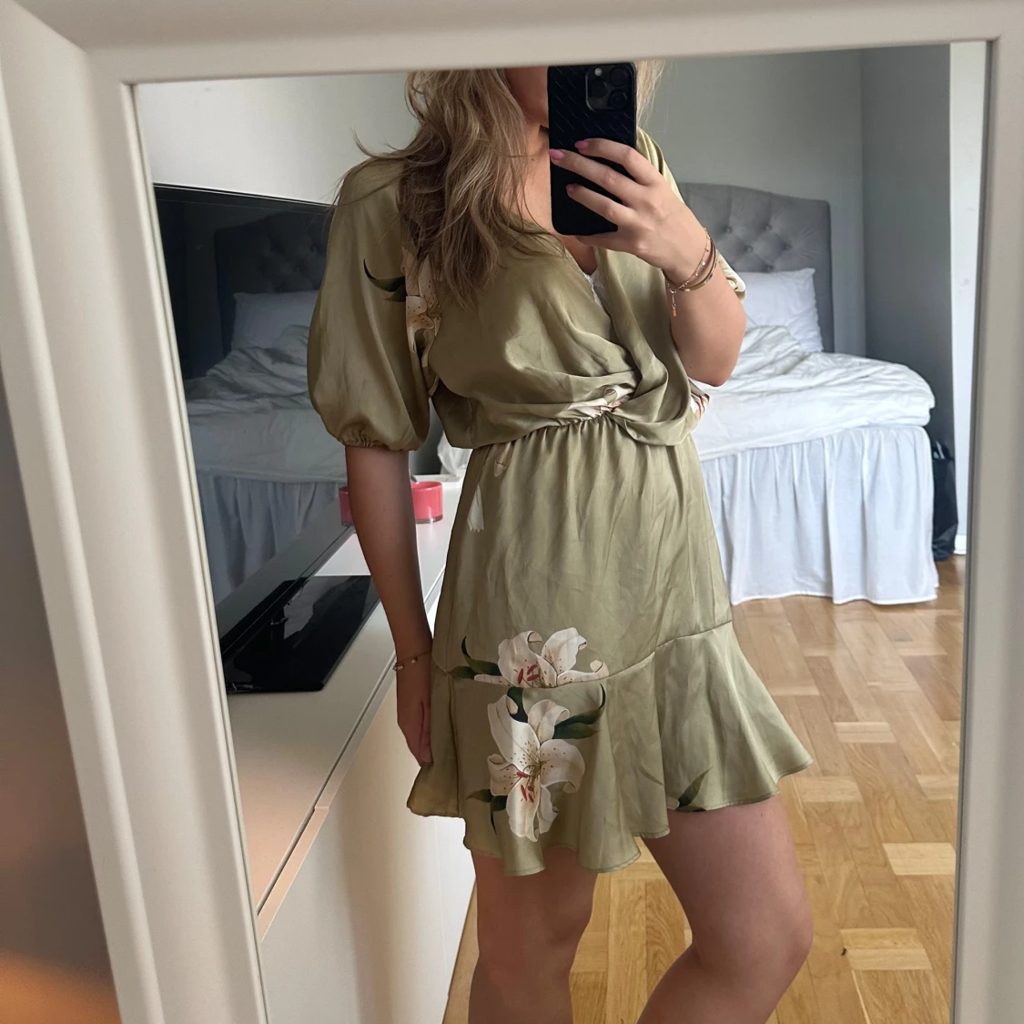 Blommig klänning Zara  - 90