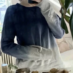 Tröja  - Supermysig tröja från gap. Storlek S men oversized 💙