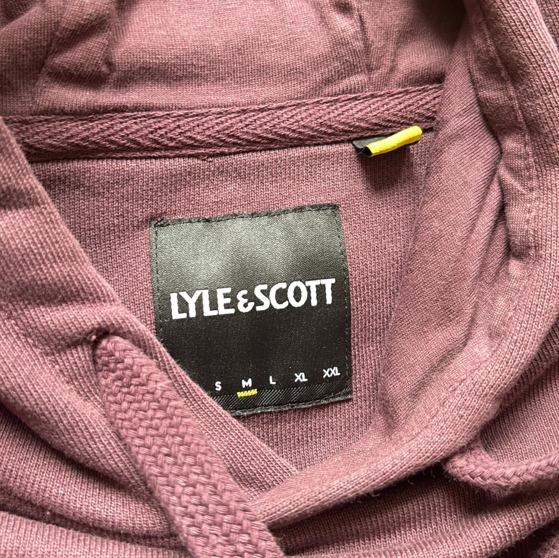 Lila hoodie från Lyle & Scott - 1