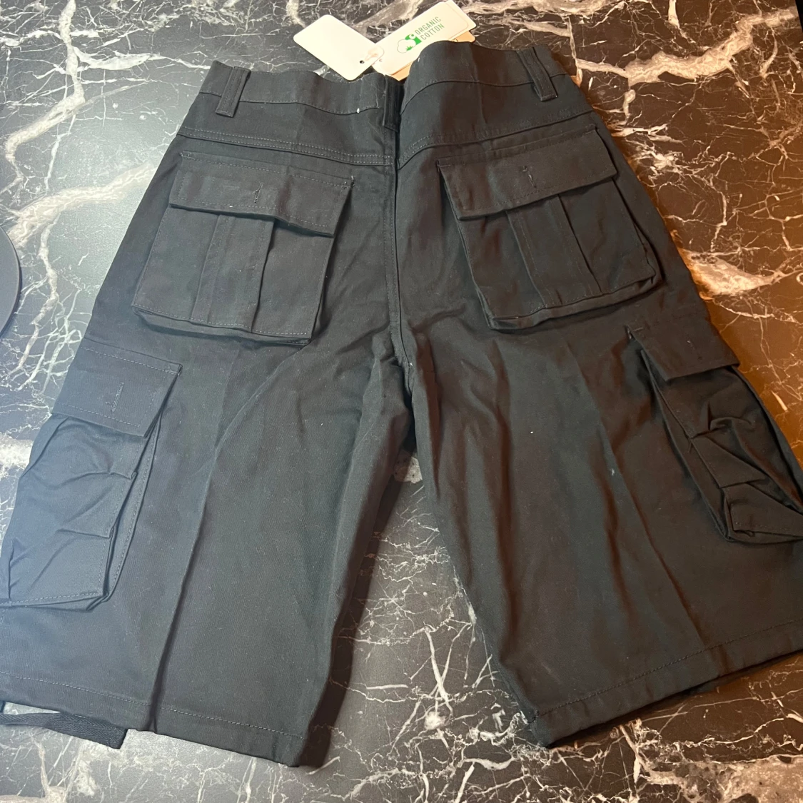 Svarta cargoshorts från Carhartt WIP - 3