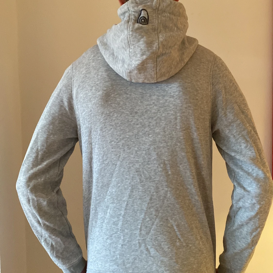 Grå hoodie från Sail Racing med dragkedja - 4