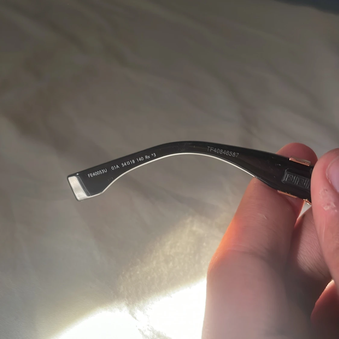 Svarta solglasögon från Fendace/ Fendi x vercase med gulddetaljer - 3