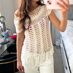 Tröja!  - Så snygg tröja perfekt till stranden med en bikini under