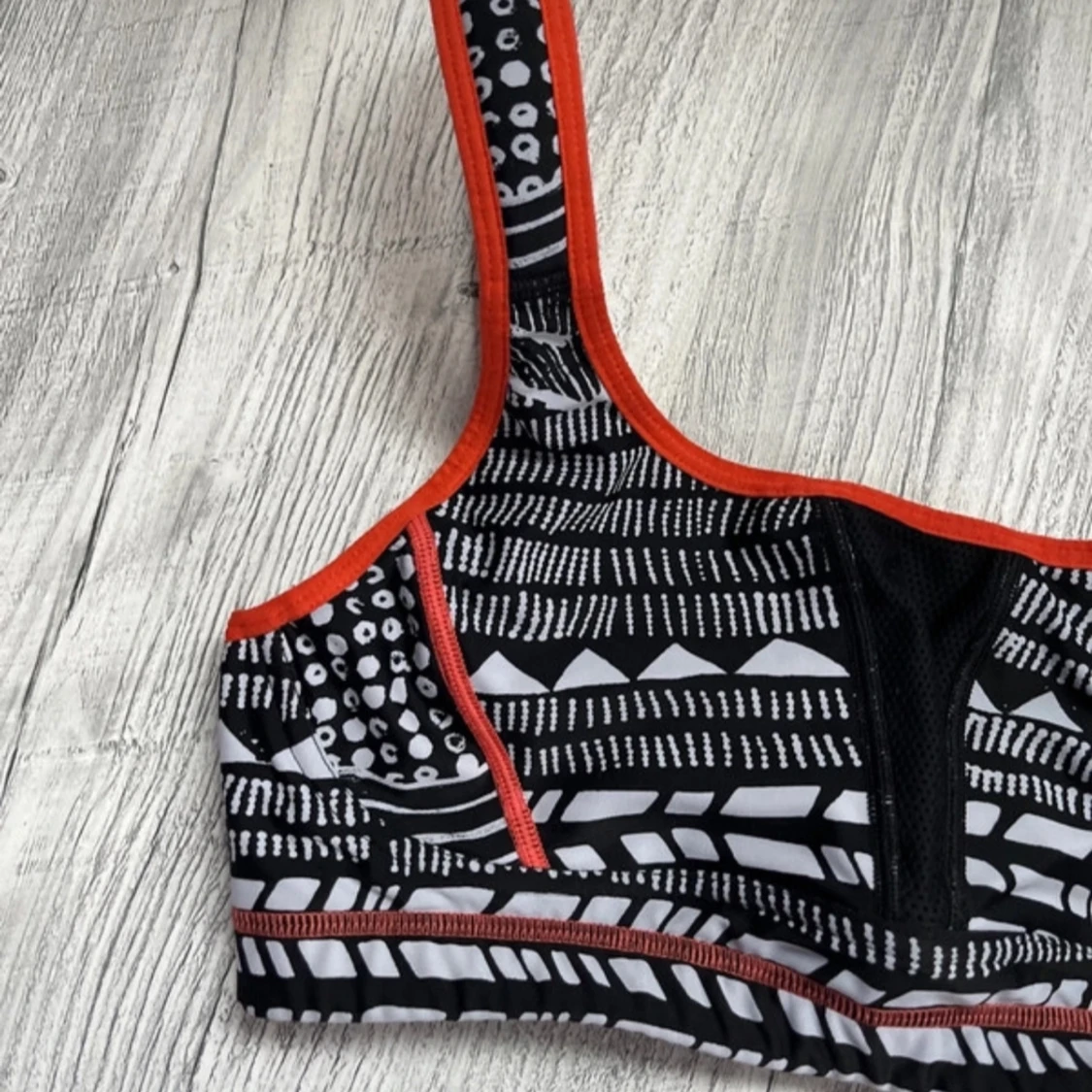 Mönstrad sporttopp från Björn Borg small - 1