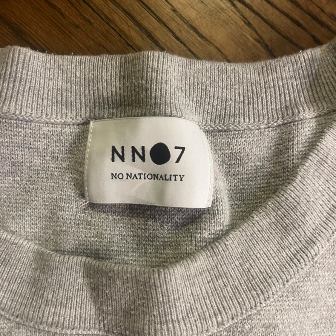 Grå tröja från NN07 - 1