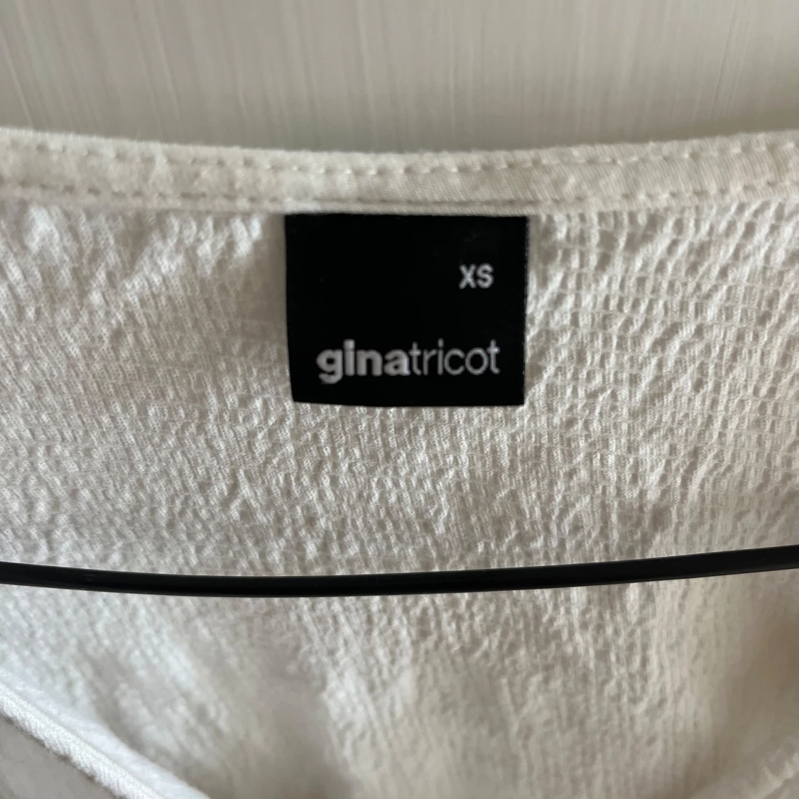 Vit blus från gina - 2