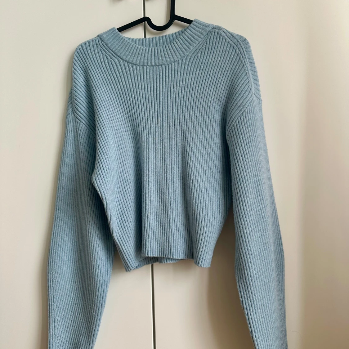 Ribbad tröja - 1