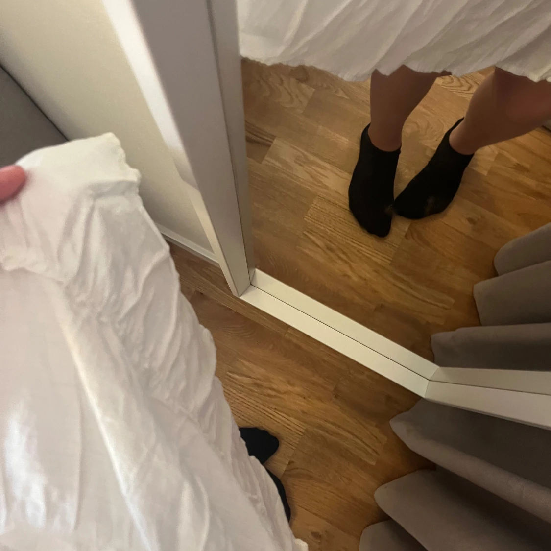 Vit volangkjol i bomull💓 - 3