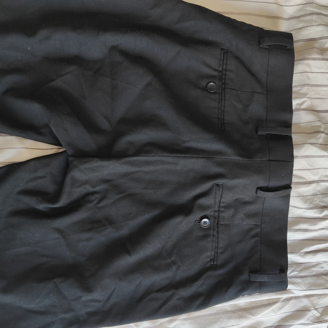 Svarta kostymbyxor från Riley Stanton - 1