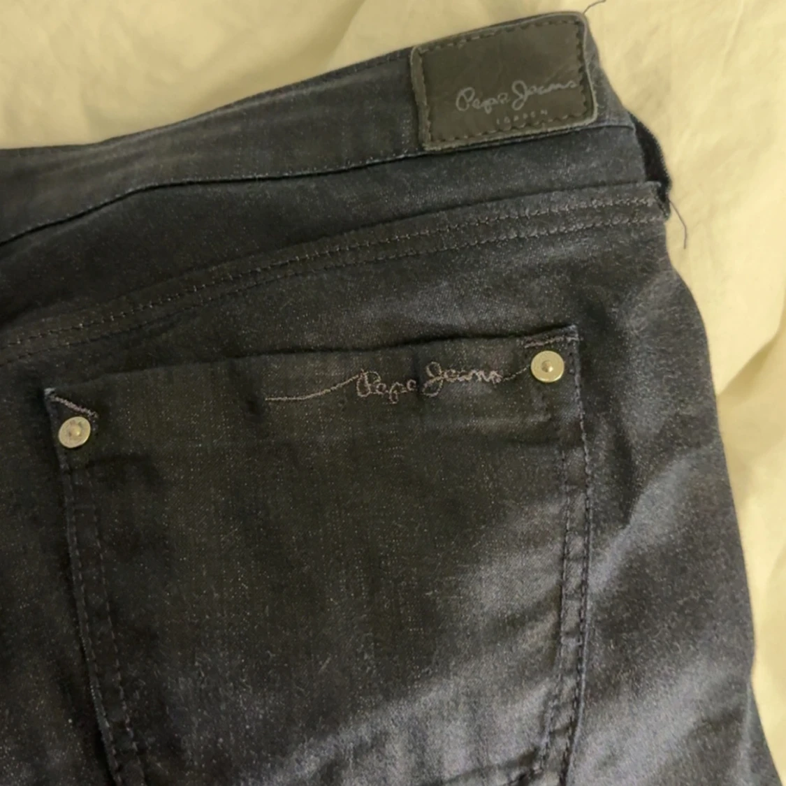 Mörkblå bootcut jeans från Pepe Jeans - 2