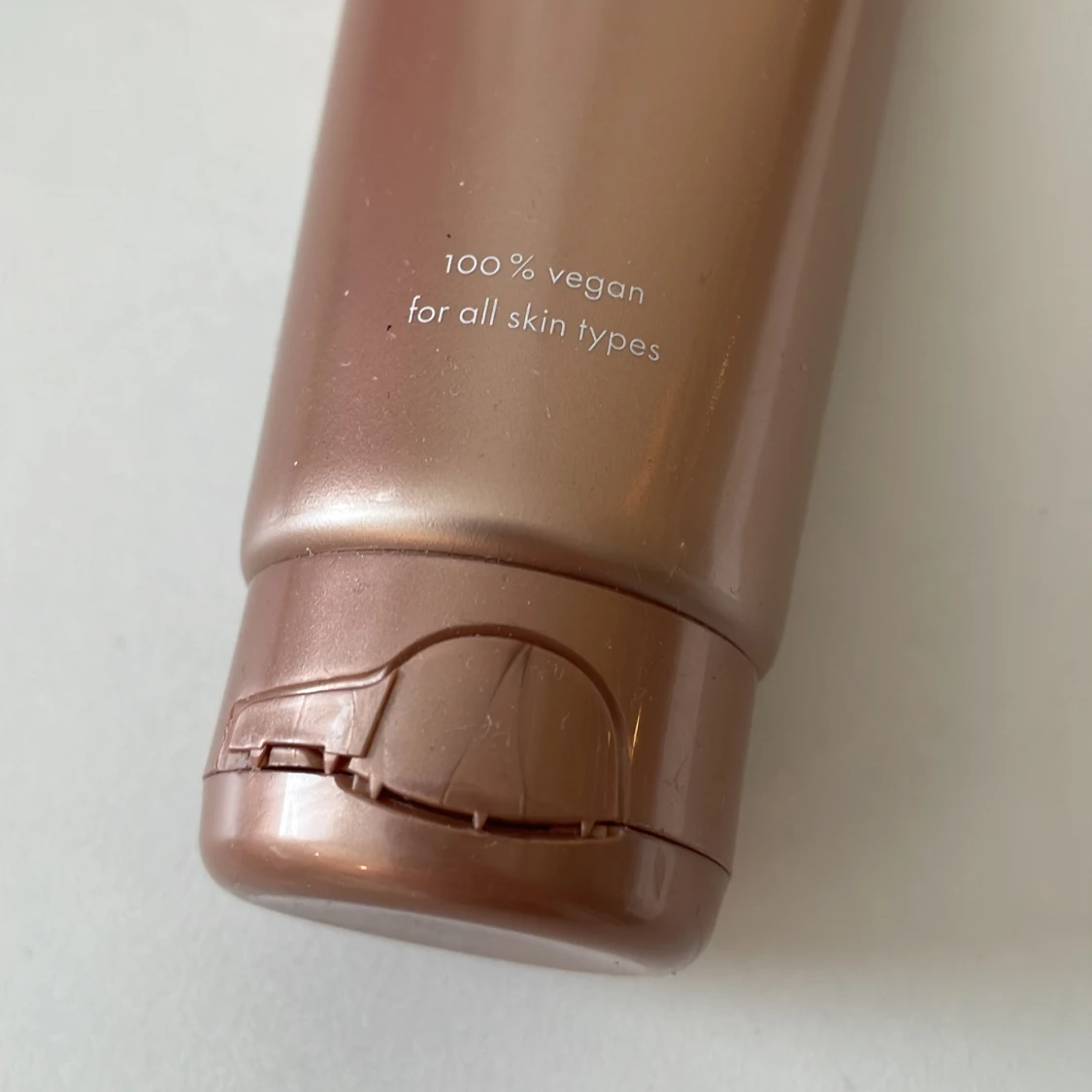 Hickap Limelight Body Glow highlighter - 2