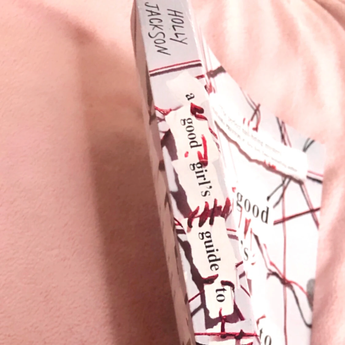 A Good Girl's Guide to Murder  - 2