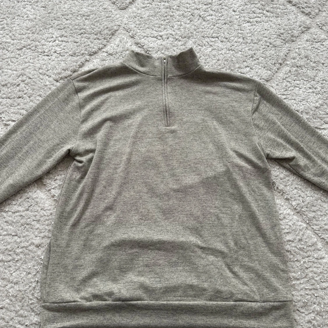 Grå halvzip tröja